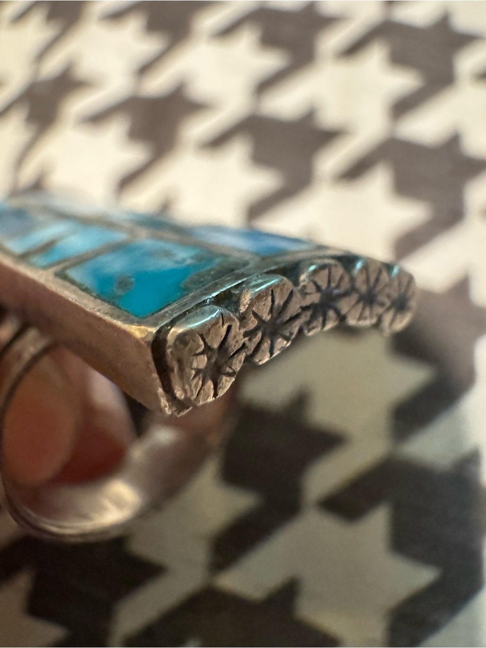 Turquoise Inlay Sterling-Style Ring size 8 - Picture 4 of 12